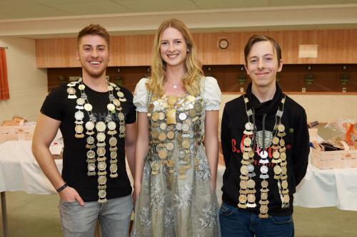 Schützenkönig LP Jonas Kummer / Schützenkönigin LG Theresa Menhild / Jugendkönig Nico Friedel